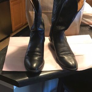 Ariat Woman’s Leather boots.